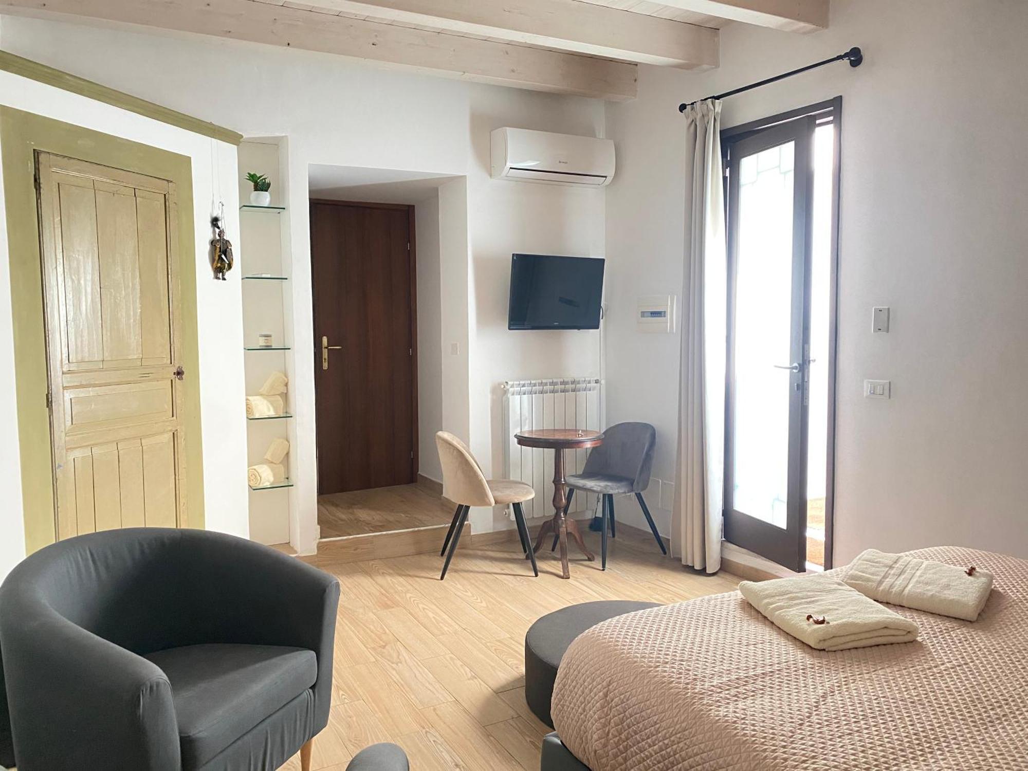 Alloft Palermo Rooms Bagian luar foto